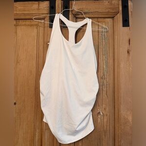 Old navy active maternity workout shirt with built in bra